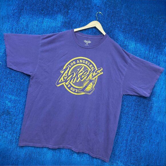 Los Angeles Lakers Showtime Logo Oversized NBA Team Tee XXL - Picture 3 of 4